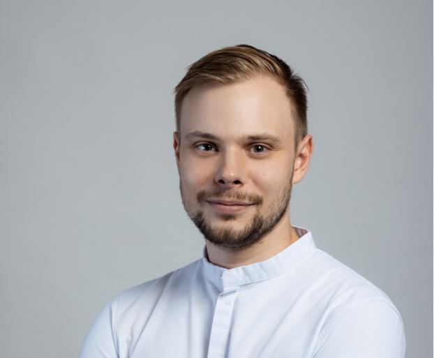 Herr Dominik Czvitkovits